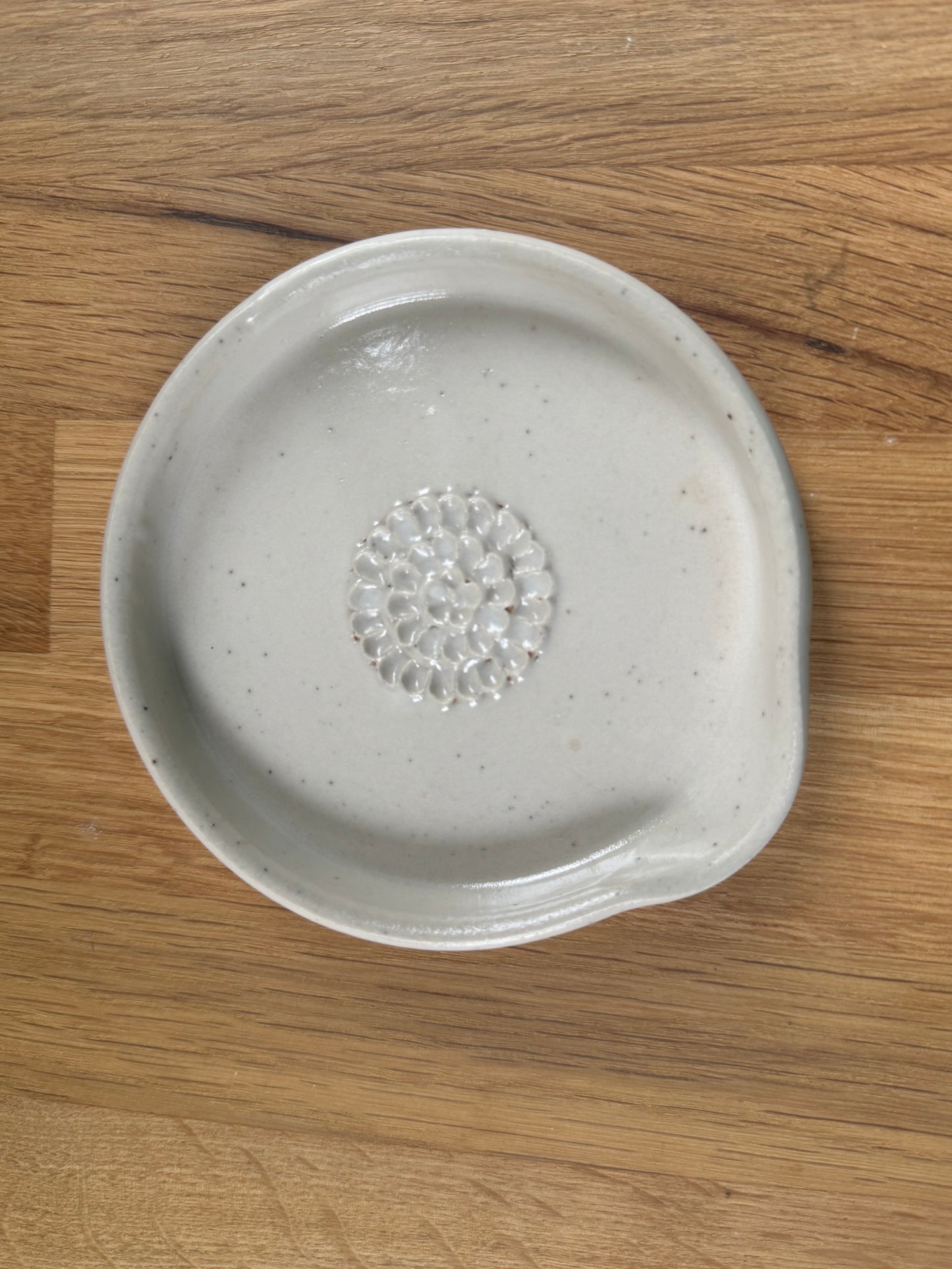 Handmade Garlic Grater Plate in a Cream Speckled Finish