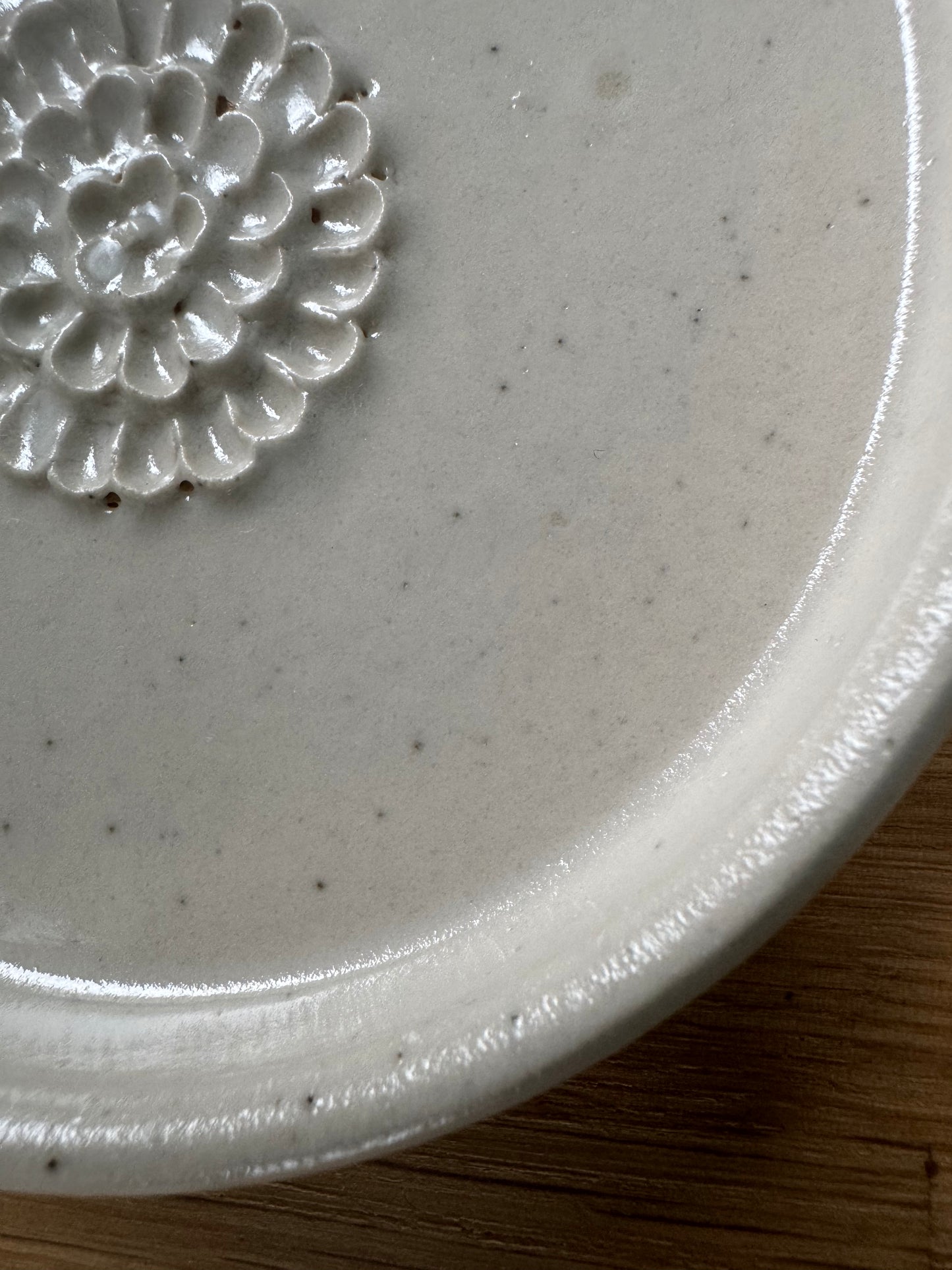 Handmade Garlic Grater Plate in a Cream Speckled Finish