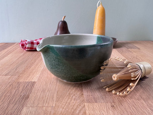 Matcha/ Pouring Bowl