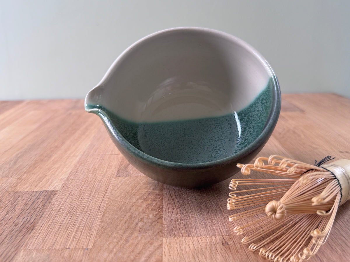 Matcha/ Pouring Bowl